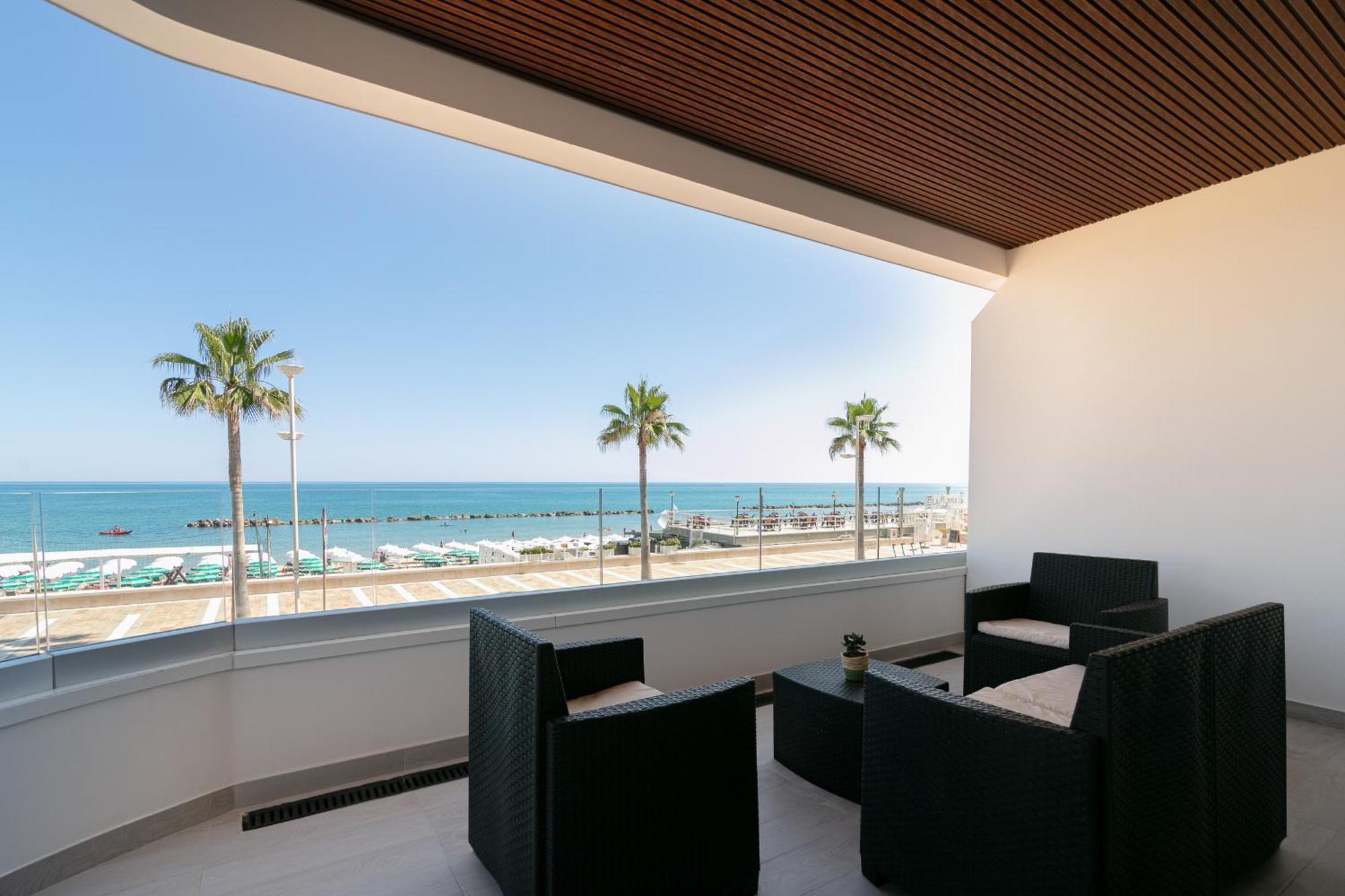 King'S Rooms Termoli Eksteriør billede